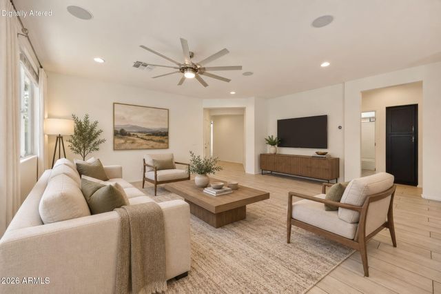 11766 W CHASE Lane, Avondale, AZ 85323