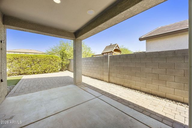 11766 W CHASE Lane, Avondale, AZ 85323