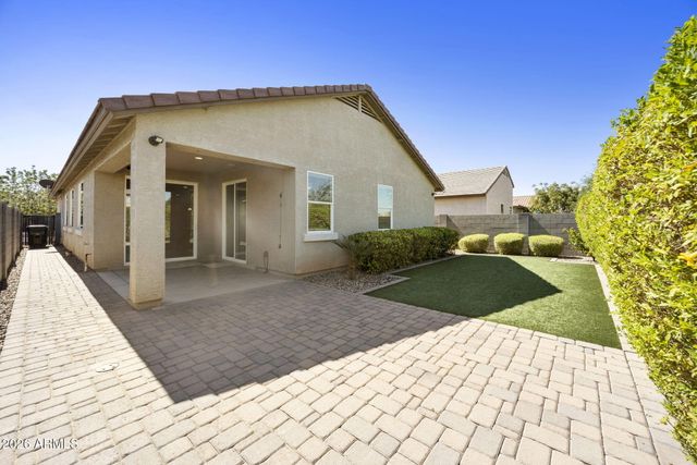 11766 W CHASE Lane, Avondale, AZ 85323