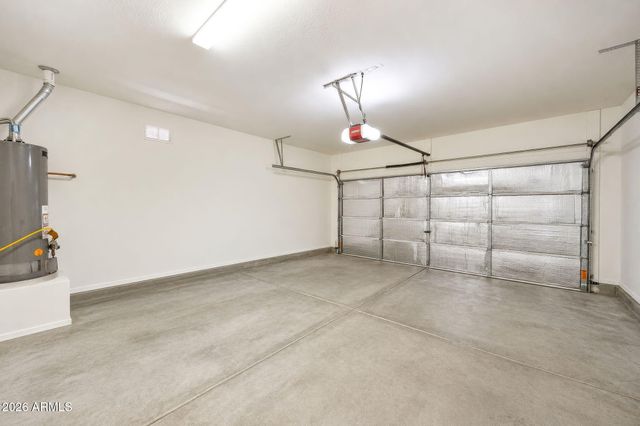 11766 W CHASE Lane, Avondale, AZ 85323