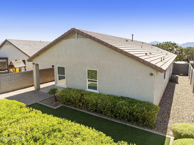 11766 W CHASE Lane, Avondale, AZ 85323