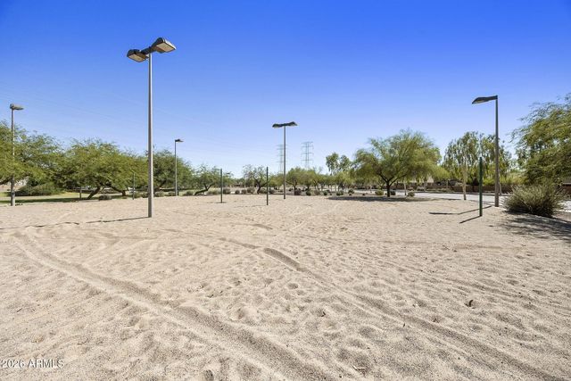 11766 W CHASE Lane, Avondale, AZ 85323