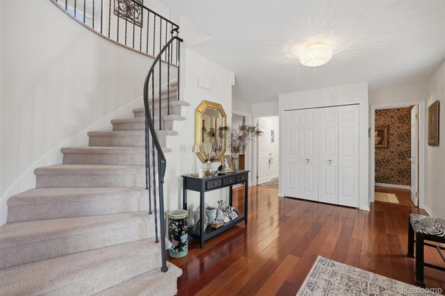 12019 N Canton Center Road, Plymouth Charter Township, MI 48170