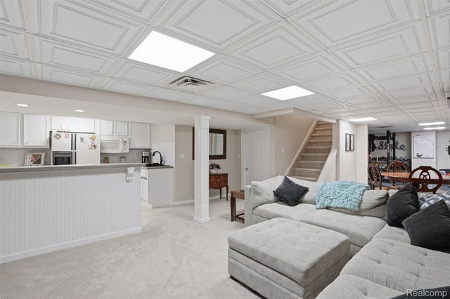 12019 N Canton Center Road, Plymouth Charter Township, MI 48170