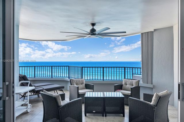 5200 N Ocean Drive 1105, Singer Island, FL 33404