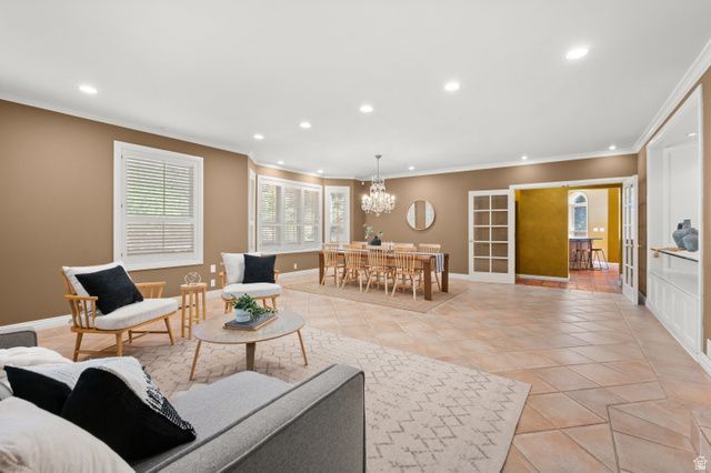 5757 S HOLLADAY BLVD, Holladay, UT 84121