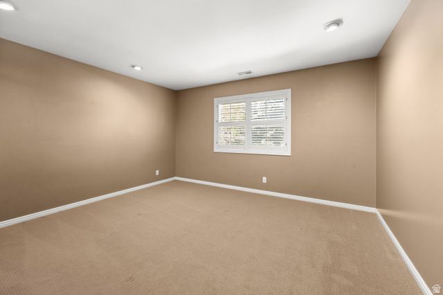 5757 S HOLLADAY BLVD, Holladay, UT 84121