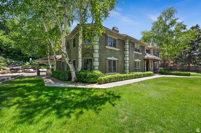 5757 S HOLLADAY BLVD, Holladay, UT 84121