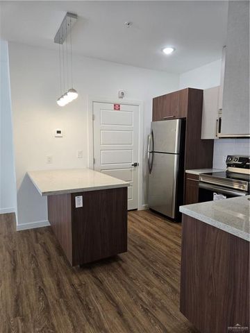 901 E Yuma Avenue 206, Mcallen, TX 78503