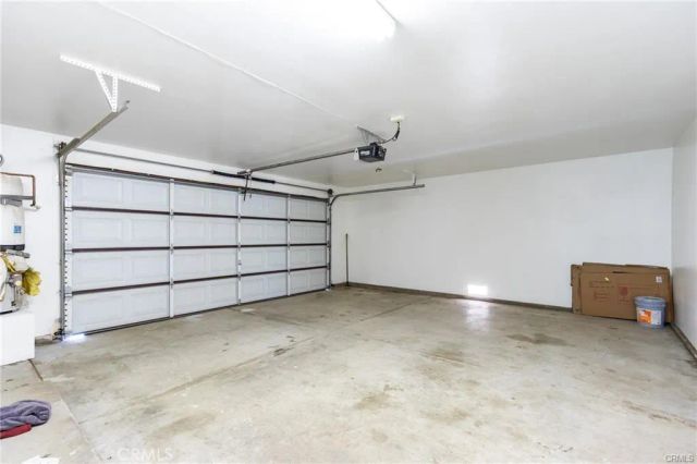 15815 Arbury Street, Hesperia, CA 92345