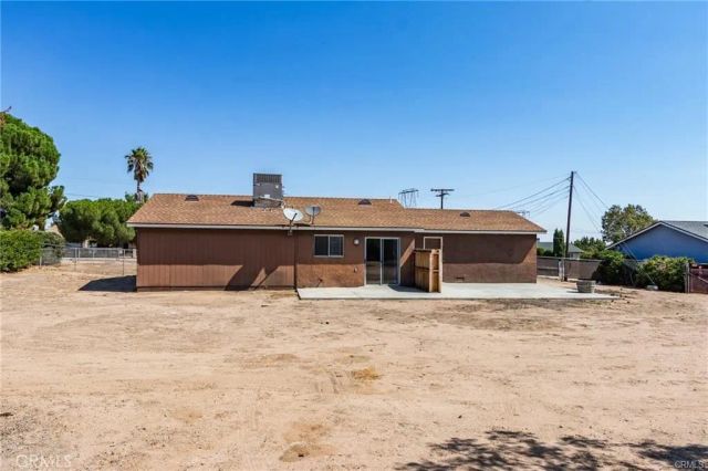 15815 Arbury Street, Hesperia, CA 92345