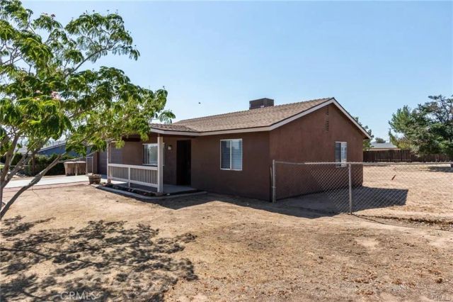 15815 Arbury Street, Hesperia, CA 92345
