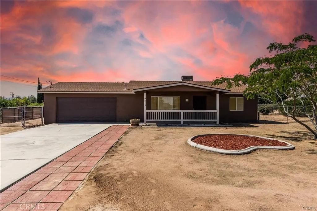 15815 Arbury Street, Hesperia, CA 92345