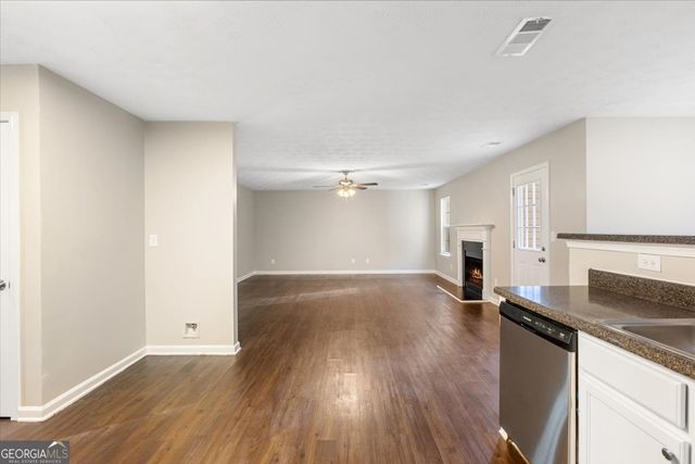 354 Cobblestone Court, Hampton, GA 30228