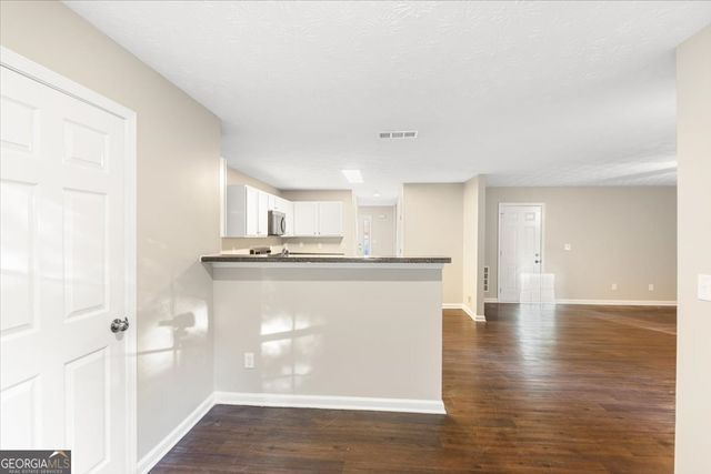 354 Cobblestone Court, Hampton, GA 30228