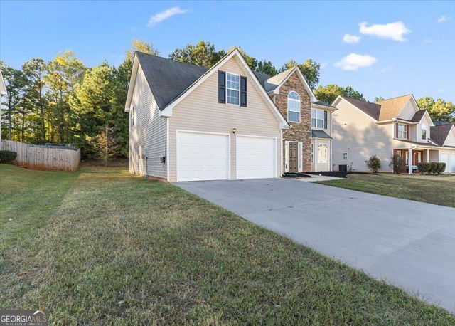 354 Cobblestone Court, Hampton, GA 30228