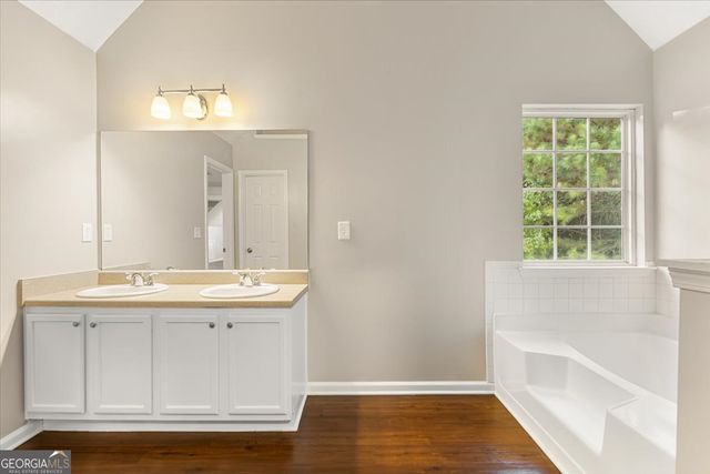 354 Cobblestone Court, Hampton, GA 30228