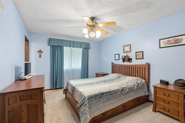 501 39th Street, West Des Moines, IA 50265