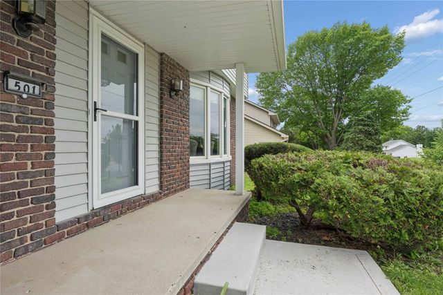 501 39th Street, West Des Moines, IA 50265