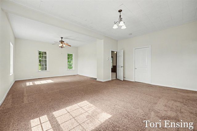 6676 County Farm Road, Greenville, MI 48838