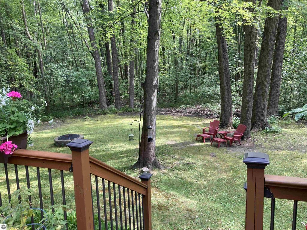 Image 59 of property listing at 3400 N Sturgeon Road, Midland, MI 48640