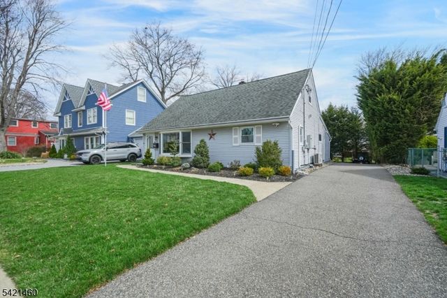 22 Parker Ave, Rochelle Park Twp., NJ 07662