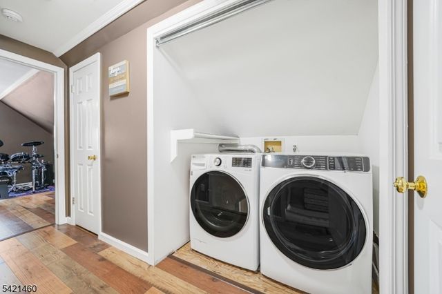 22 Parker Ave, Rochelle Park Twp., NJ 07662