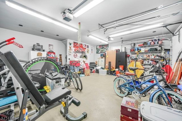 22 Parker Ave, Rochelle Park Twp., NJ 07662