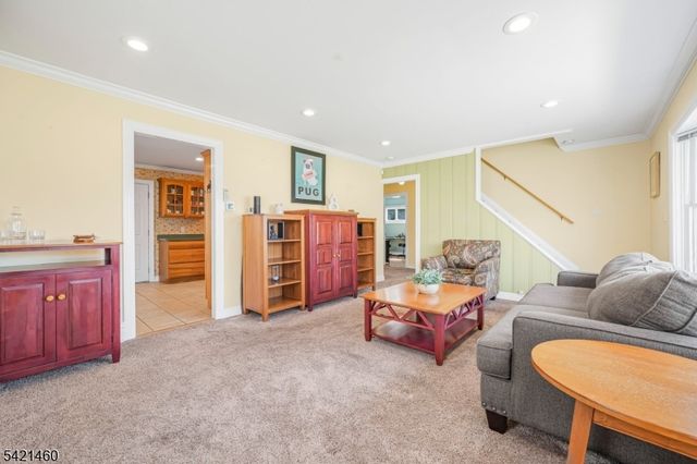 22 Parker Ave, Rochelle Park Twp., NJ 07662