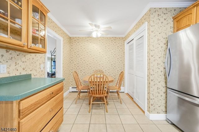 22 Parker Ave, Rochelle Park Twp., NJ 07662