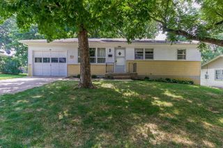 2406 HENDRIX DR, Columbia, MO 65202
