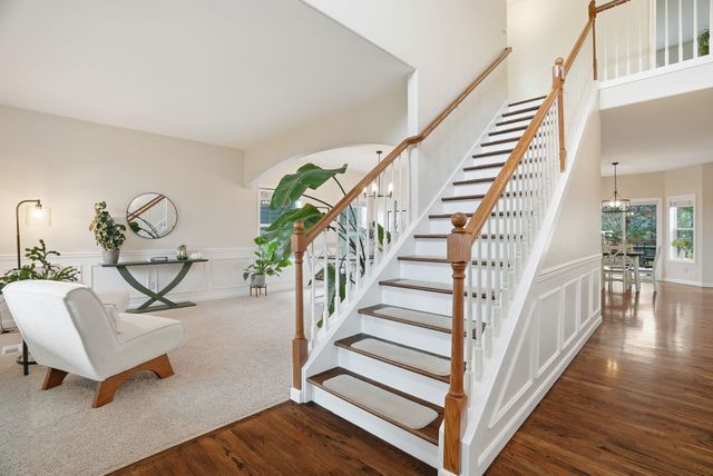 9006 N Rosebury Ln, Spokane, WA 99208