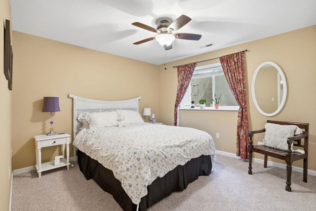 9006 N Rosebury Ln, Spokane, WA 99208