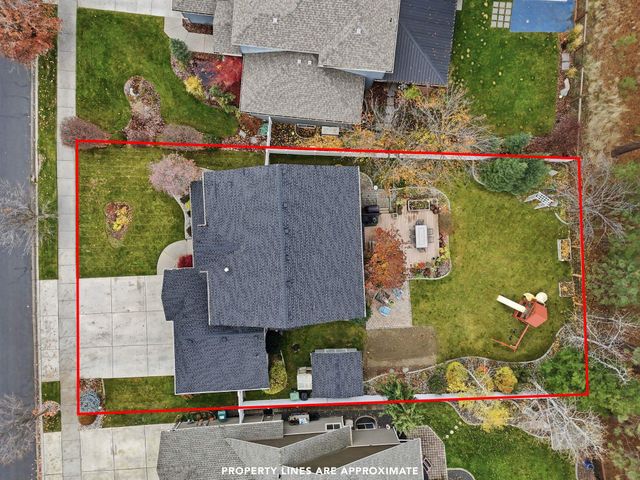 9006 N Rosebury Ln, Spokane, WA 99208