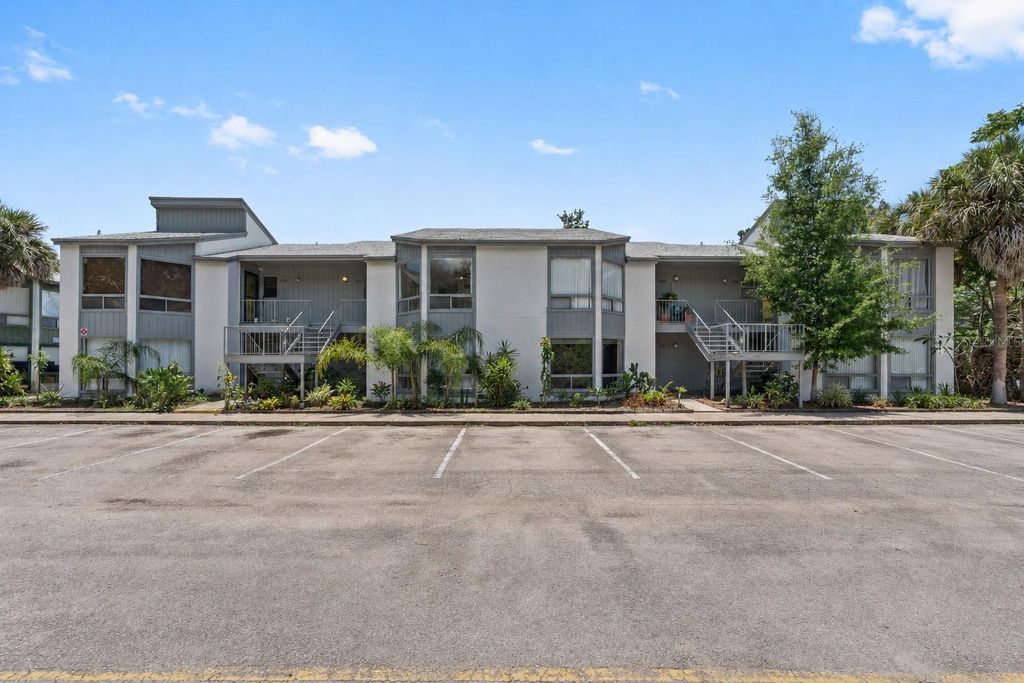 4310 LAKEWAY DRIVE 12B, Orlando, FL 32839