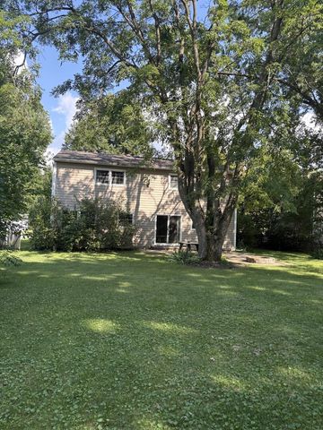 1613 CLYDE Drive, Naperville, IL 60565