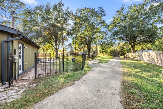 17002 Bobcat Trail, Cypress, TX 77429