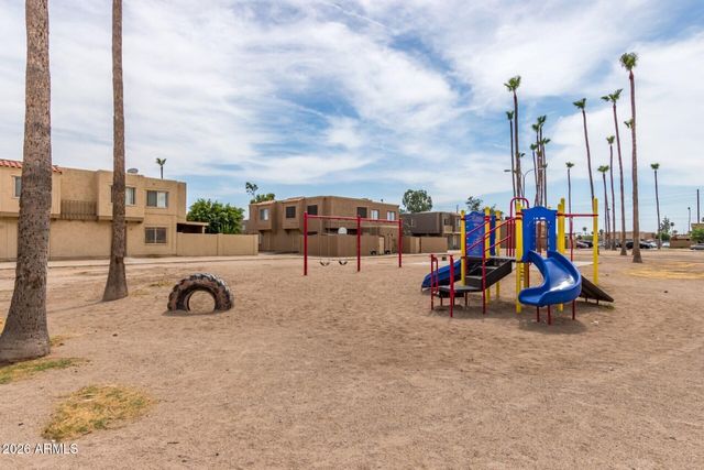 4630 E PUEBLO Avenue, Phoenix, AZ 85040