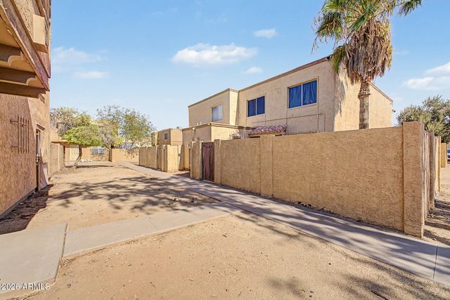 4630 E PUEBLO Avenue, Phoenix, AZ 85040