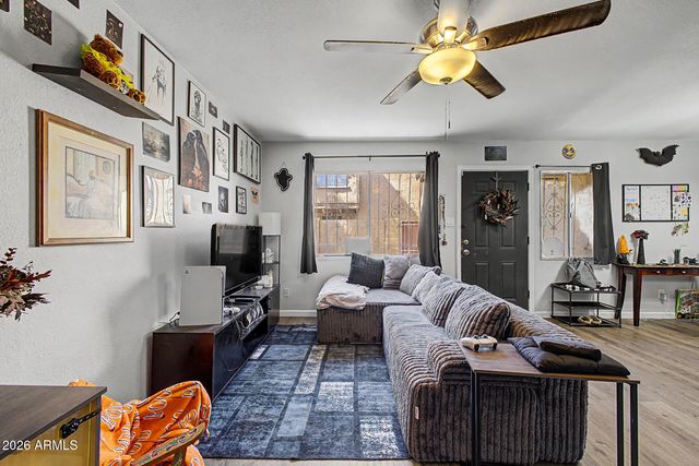 4630 E PUEBLO Avenue, Phoenix, AZ 85040