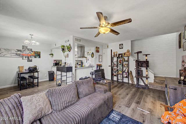 4630 E PUEBLO Avenue, Phoenix, AZ 85040