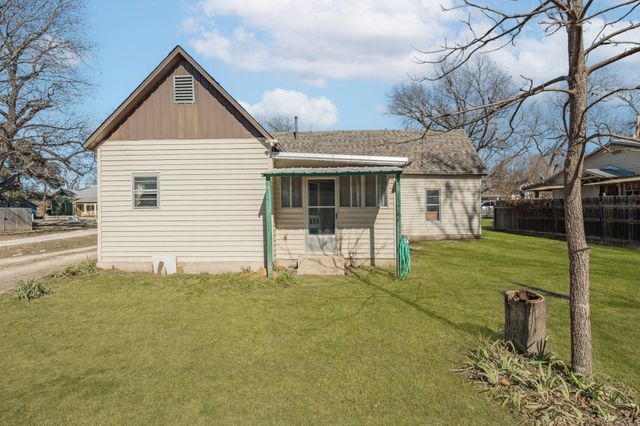 523 First Street, Hico, TX 76457