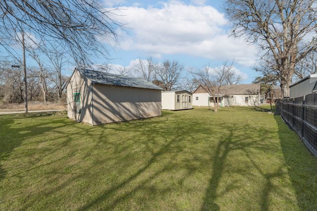 523 First Street, Hico, TX 76457