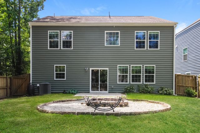 1006 Mossy Rock Drive, Summerville, SC 29485