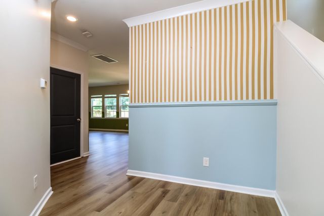 1006 Mossy Rock Drive, Summerville, SC 29485