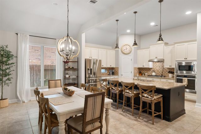 18822 Fox Kestrel Trail, Cypress, TX 77429