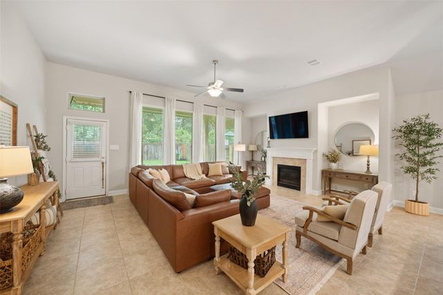 18822 Fox Kestrel Trail, Cypress, TX 77429