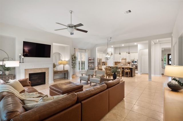 18822 Fox Kestrel Trail, Cypress, TX 77429