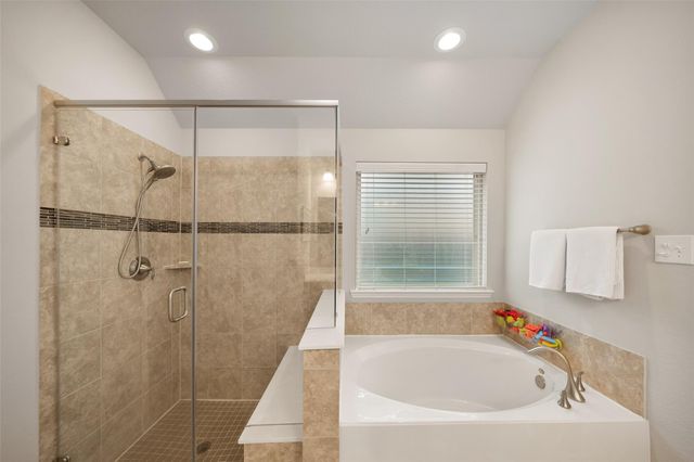 18822 Fox Kestrel Trail, Cypress, TX 77429