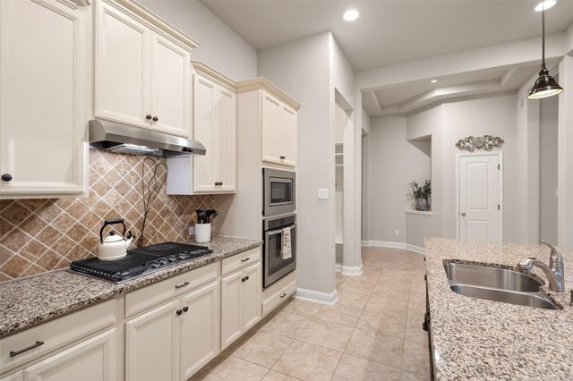 18822 Fox Kestrel Trail, Cypress, TX 77429